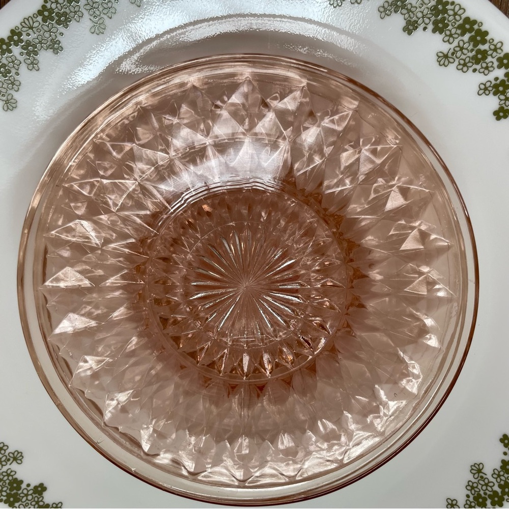 Vintage Jeanette Glass Windsor Diamond Pink Depression Glass Saucers🩷